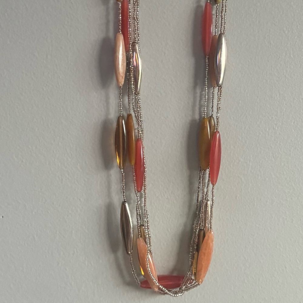 Multicolor Beaded Necklace! - Picture 5 of 6